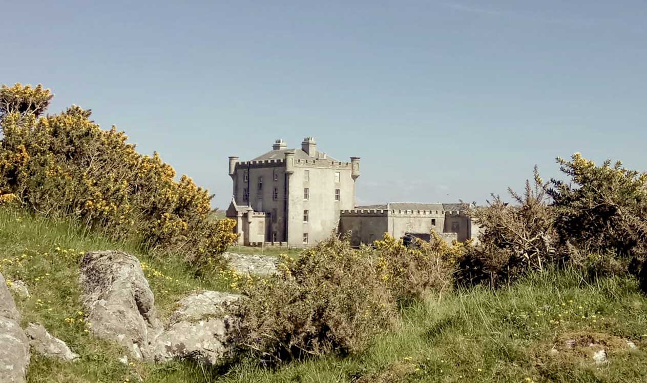 Castle to rent - Breachacha, Isle of Coll